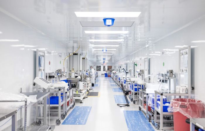 Medical Device Manufacturing Clean Room – 20,000 SQFT - 700x450px